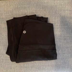 Lululemon black 25” Align legging